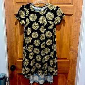 Lula roe navy dress with beige flowers